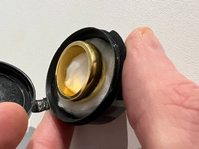 £15 • Buy Original Wizard Pocket Ring Trick