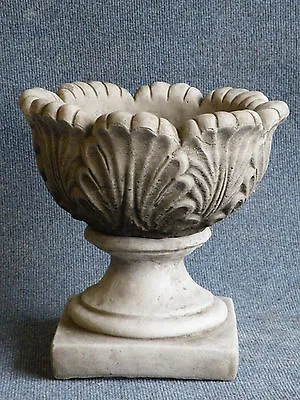 Tulip Vase Hand Cast Stone Outdoor Garden Ornament Planter Flower Pot Gift • £49.90