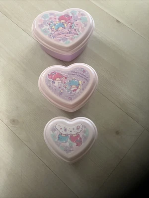 $10 • Buy Vintage 2017 Little Twin Stars  Box Set