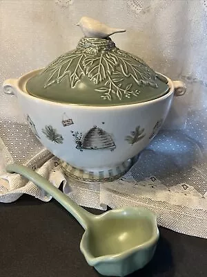 Pfaltzgraff NATUREWOOD Stoneware Soup Tureen Lid Laden Bird Nest Fall Leaf Acorn • $89