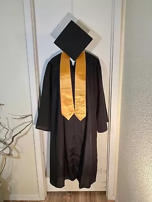 Oak Hall Adult Graduation Cap & Gown Set Black Grown & Cap Gold Stole • $28