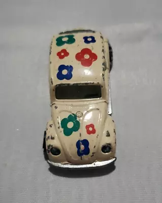 Yatming Vintage Cream Flower Child  VW Bug No. 1009 Made In Hong Kong • $7.99