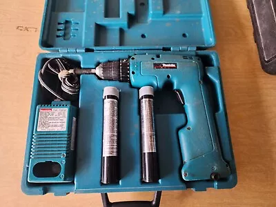 MAKITA 6011D 3/8  12V Cordless Drill Driver W/ Charger 2 Batteries And CASE • $40