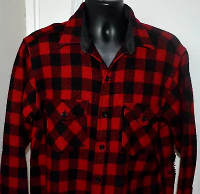 VTG LL BEAN RED BLACK PLAID WOOL JACKET Mens MEDIUM MAINE GUIDE SHIRT • $46.44