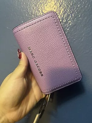 Marc Jacobs Women's NWT Purple Leather Zip Wallet • $120