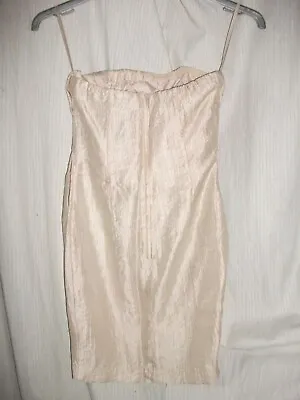 H&M Ivory Corset Style Strapless Silky Dress Bust And Waist Pleat Detail Size 6 • £5