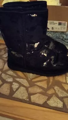 Ugg Classic Short Sparkles Boots Size 5 Ships With No Box • $18.99