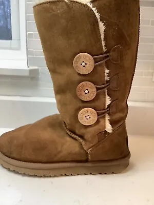 UGG - Bailey Button Triplet II Chestnut Tall Sheepskin Wool  Boots Womens Size 7 • $29.99