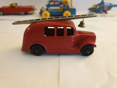 £15 • Buy Dinky Toys 250 25H Streamlined Fire Engine Dinky Meccano Ltd.