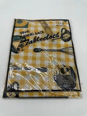 Vtg Kingsbridge International Vinyl Tablecloth Flannel Back Yellow 60  Round • $5.99