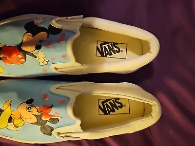 Vans Shoes Women 7.0 Mens 5.5 EUC Disney Painted Mickey Mouse • $20