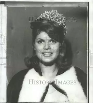 1966 Press Photo Denis Blair Of Layton The New Miss U.S.A - Noa39923 • $19.99