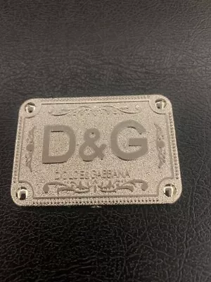 D&G Silver Plate • £9.99