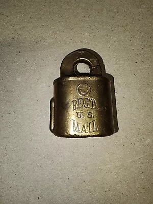 Vintage Usps Lock • $5