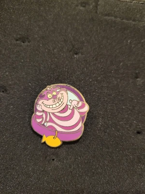 £5 • Buy Disney Trading Pin - Magical Mystery Bag Series 5 - Cats & Dogs - Cheshire Cat