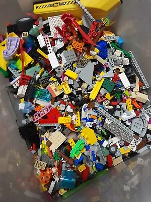 Lego - 5 Kg Bulk Lego  Random Pieces & Colours.  Maybe Some Non-lego: Ref 241223 • $100