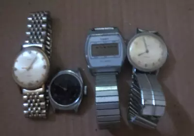 Vintage Lot Of 4 Timex Men's Watches 1 Digital US Time • $15.98