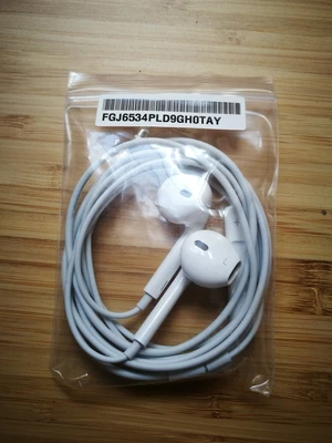 $24.95 • Buy NEW Genuine Apple IPhone IPad 3.5mm Lightning Earphones Earpods 14 13 Pro Max