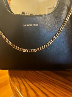 Michael Kors Shoulder Bag • $40