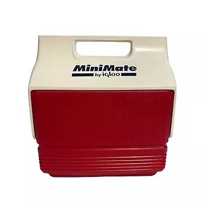 Vintage Igloo Mini Mate Red White Personal Cooler Lunchbox Blue Letters USA • $13.99