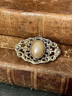 Vintage Brooch Antique Jewelry Retro Large High Quality White Pearl Flower • $27.72