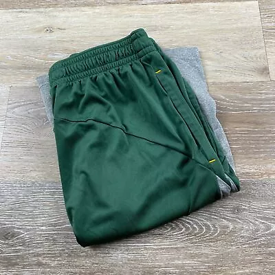 GREEN BAY PACKERS NFL Stretch Waist Green Athletic Shorts Boy's Size Medium • $10.80