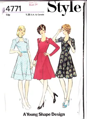 Style Sewing Pattern 4771 Dress 12 Yoke Flared Vintage 1970s Tea Bias Skirt 70s • £9.99