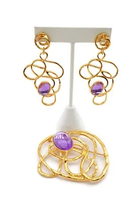 $59.99 • Buy Vintage Avon Brooch Dangle Earrings Set Gold Tone Purple Cabochon
