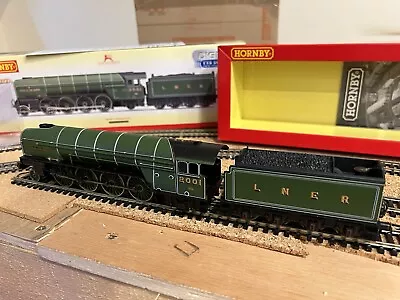 Hornby P2 Cock Of The North 2001 DCC Sound TTS LNER Green R3246TTS  • £160