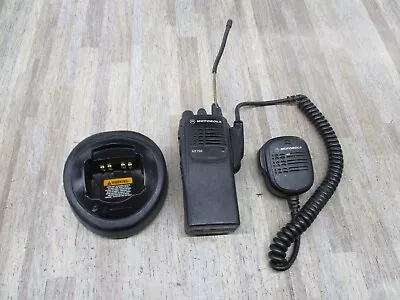  Motorola HT750 VHF  AAH258DC9AA2AN PMUE1564A NO TESTED AS IS  • $49.99