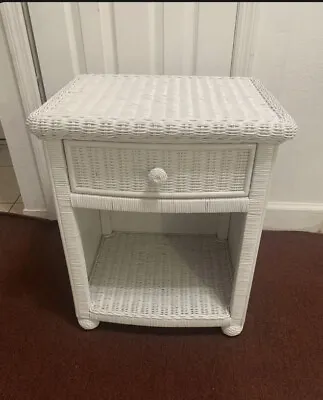 $250 • Buy White Wicker Side End Table Nightstand Shabby Chic Country Cottage