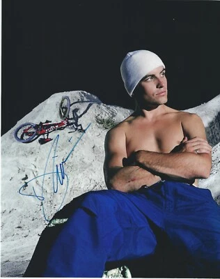 $59.99 • Buy T.J. LAVIN Signed 8 X 10 Photo BIKING X Games BMX FREE SHIPPING