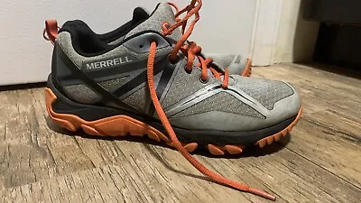 Women's Size 8 Merrell Trail Running Shoes Select Grip • $30