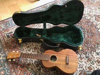 $450 • Buy Martin C1K Hawaiian Koa Wood Acoustic Concert Ukulele With Books And Hardcase