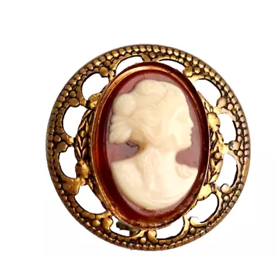 Vintage Cameo Shell Ivory Brooch Victorian Jewelry Cameo Pin • $8.50