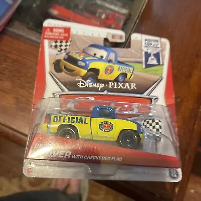 Disney Pixar Cars Piston Cup DEXTER HOOVER With Checkered Flag Diecast 1:55 • $8.50