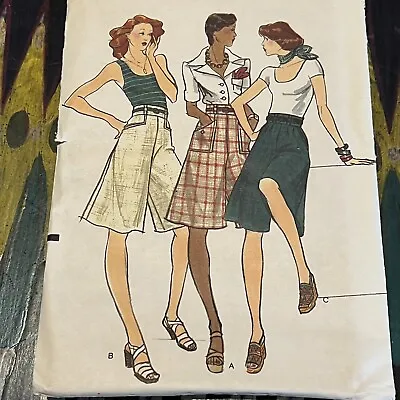 Vintage 1970s Vogue 8919 Misses Culottes Sewing Pattern Waist 24 00 UNCUT • $12