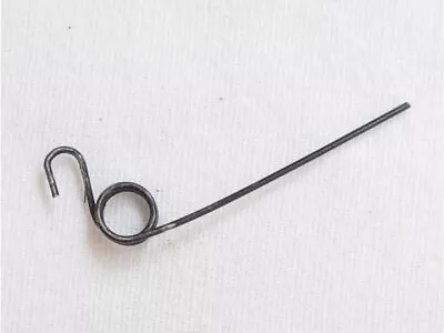 Middle Sized VM68 Trigger Spring In Used Shape. - Vmp203 • $5