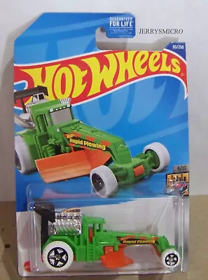 Hot Wheels Hw Metro Street Cleaver Motor Grader In Green #4/10 Or #30/250 • $2.10