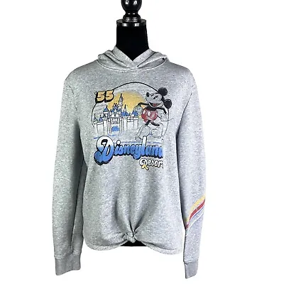 Disney Parks Women’s Mickey Mouse Cinderella’s Castle Sweatshirt Size XL • $21