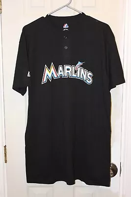 Black Miami Marlins 2-button Majestic Graphic T-shirt (NWOT) - Adult XL • $17.50