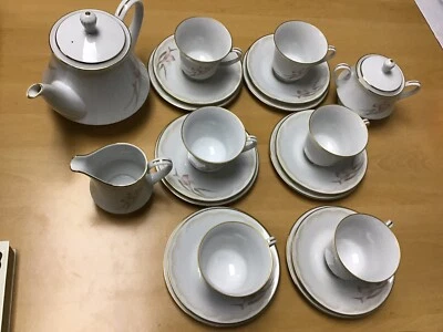 £10 • Buy R C Sri Lanka Tea Set In SONATA By Noritake Set For Six.