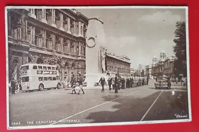 J Arthur Dixon B&W Postcard - The Cenotaph Whitehall London - 1952 #w • £1.50