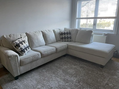 $1400 • Buy Ashley Furniture Couch-Two Piece Sectional With Right Arm Facing Chaise