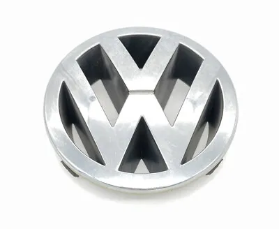 2002-2005 VW Volkswagen Passat FRONT Radiator Grille Emblem OEM 3B0853601C • $22.95