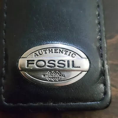 Vintage ☆ Authentic Fossil International ☆ Genuine Leather Magnetic Money Clip  • $9.99