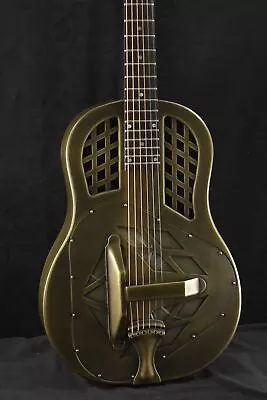 National NRP Tricone 12-Fret Antique Brass • $4770