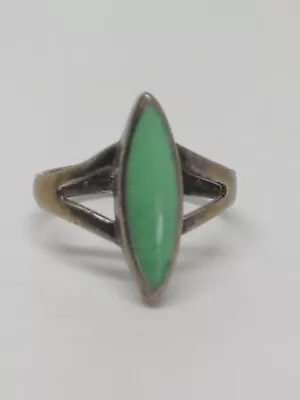 Vintage Sterling Silver 925 Green Stone Ring Size 4.5 • $24.99