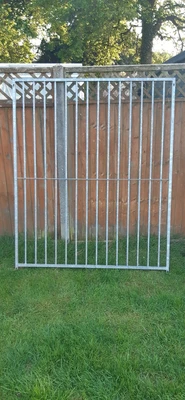 £45 • Buy Galvanised Dog Run Panels .