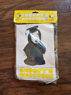 VINTAGE Snoopy's Wardrobe GRADUATION CAP & GOWN 1958 Fits Medium Plush NOS • $30.68